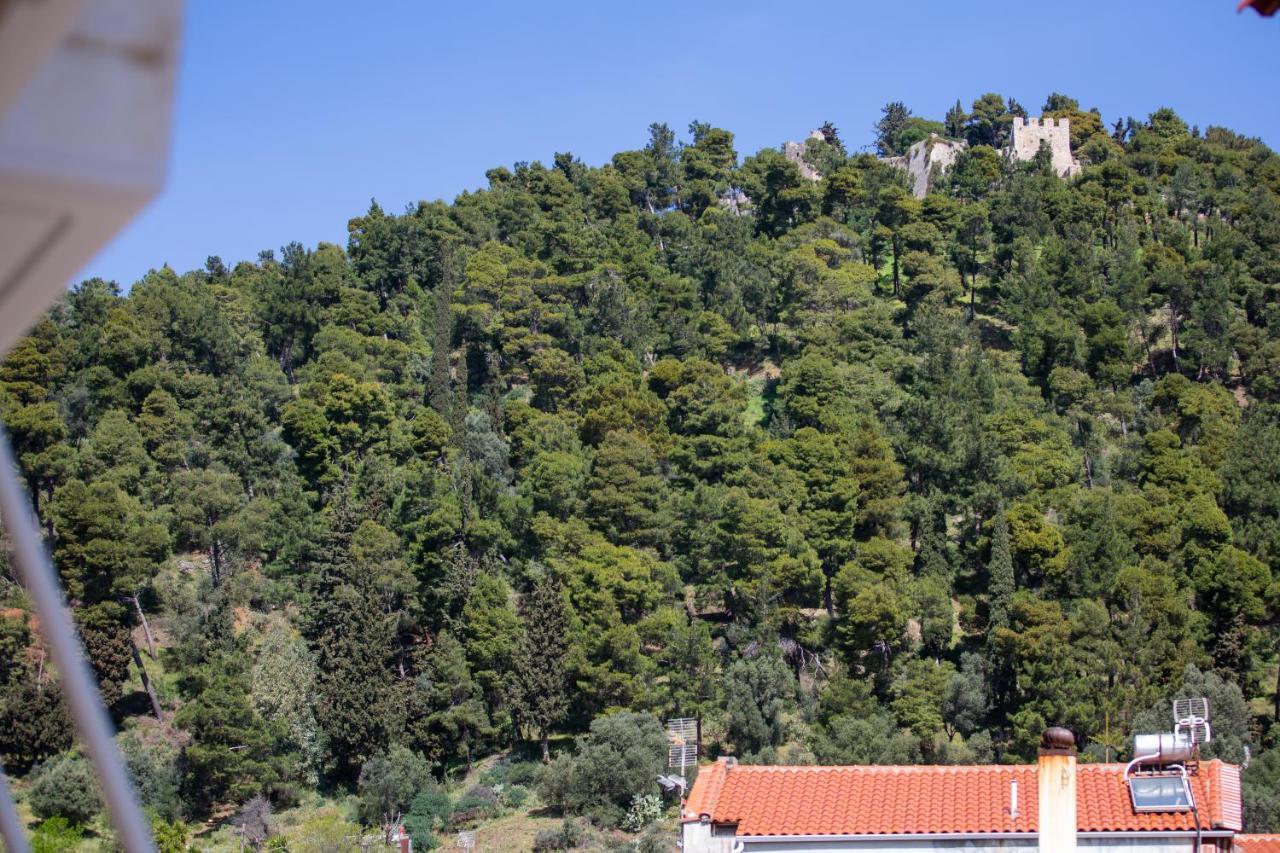 נפפקטוס Poly'S Charming Home - City Center & Near The Beach 2Bedroom Apartment מראה חיצוני תמונה